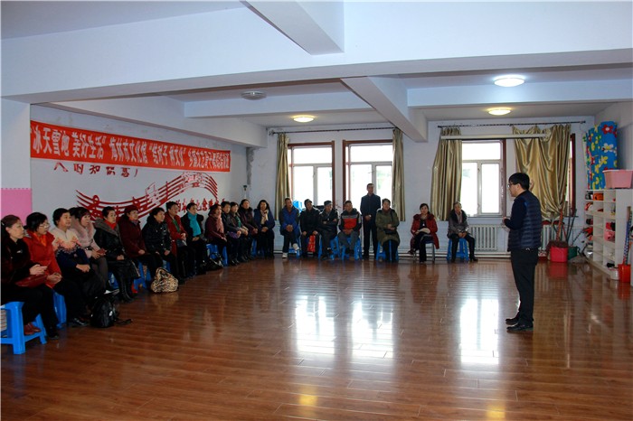 “hth官网入口”加拿大女足世界杯场地遭吐槽:达49℃高温 队员易受伤(图1) hth官网入口