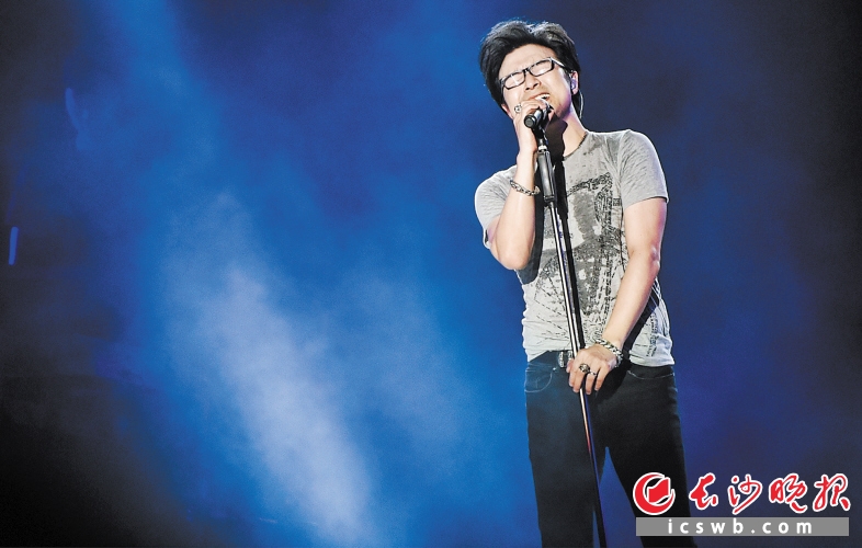 不就是在阳台种盆菜么,简单!-华体会体育hth官方网站(图3) 华体会体育hth官方网站